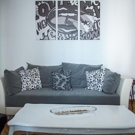 Apartment Marshall Resavska Белград Екстериор снимка